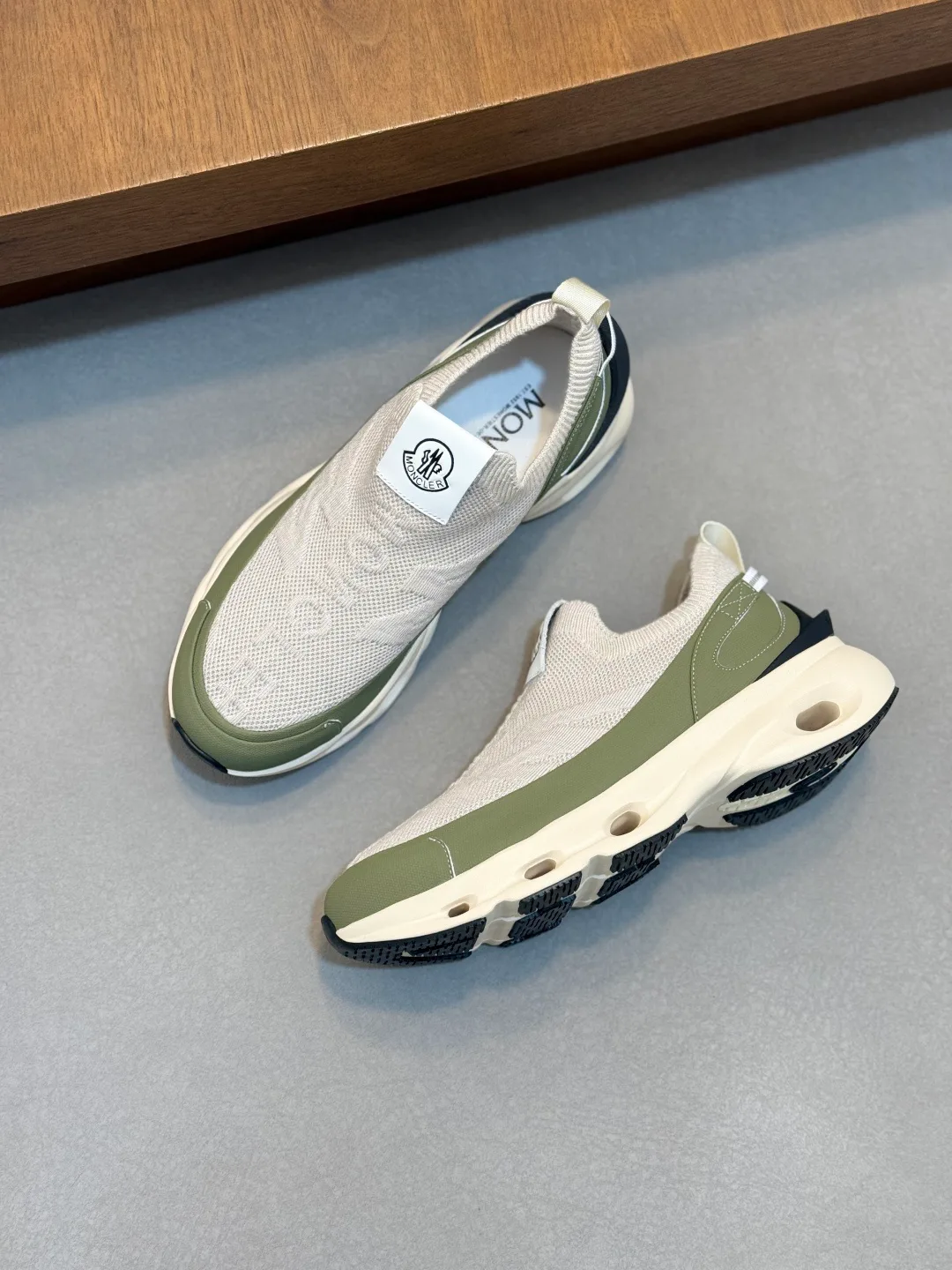 Кроссовки Мужские Moncler 17530475