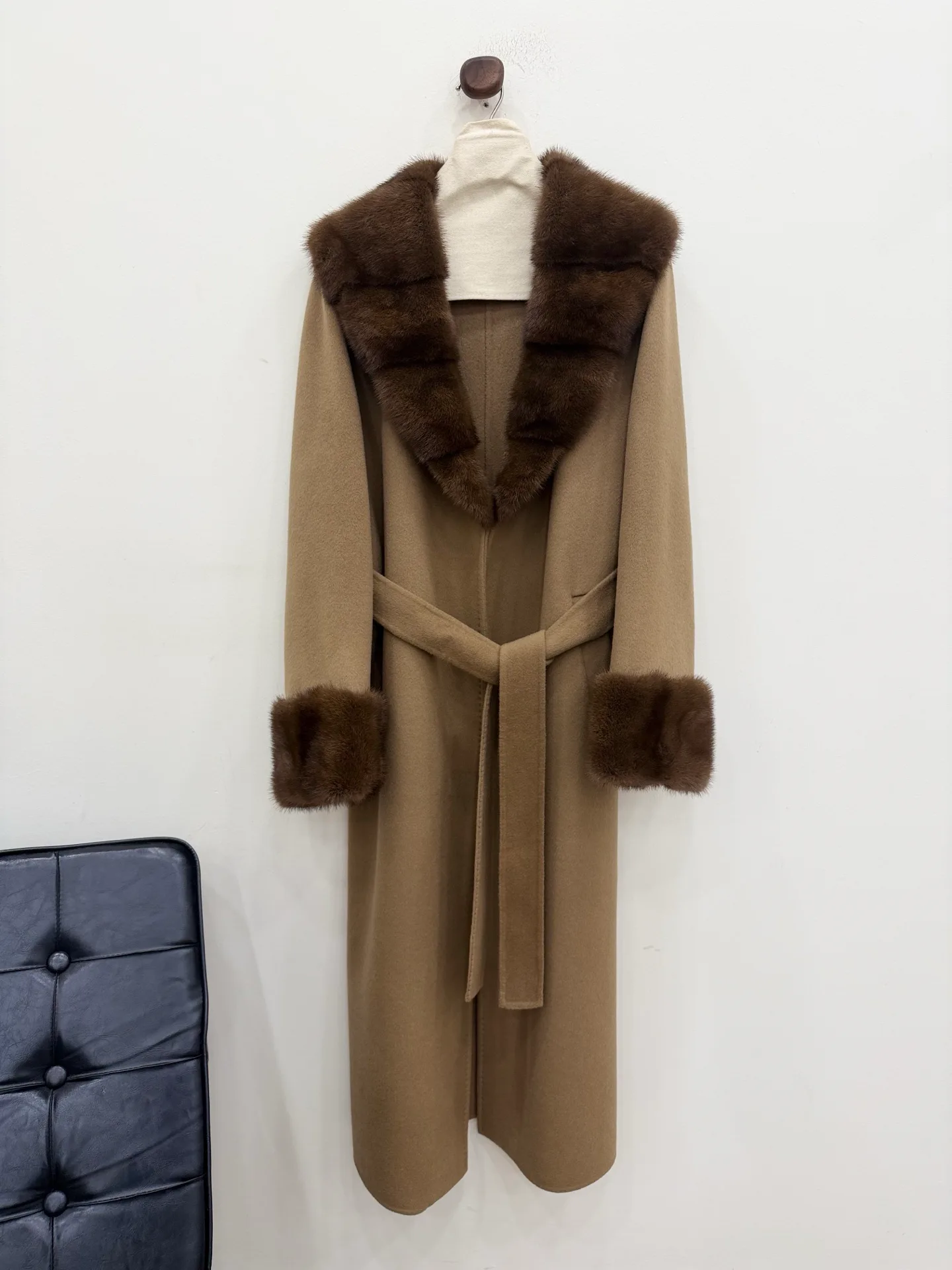 Пальто Женские Loro Piana 18326258