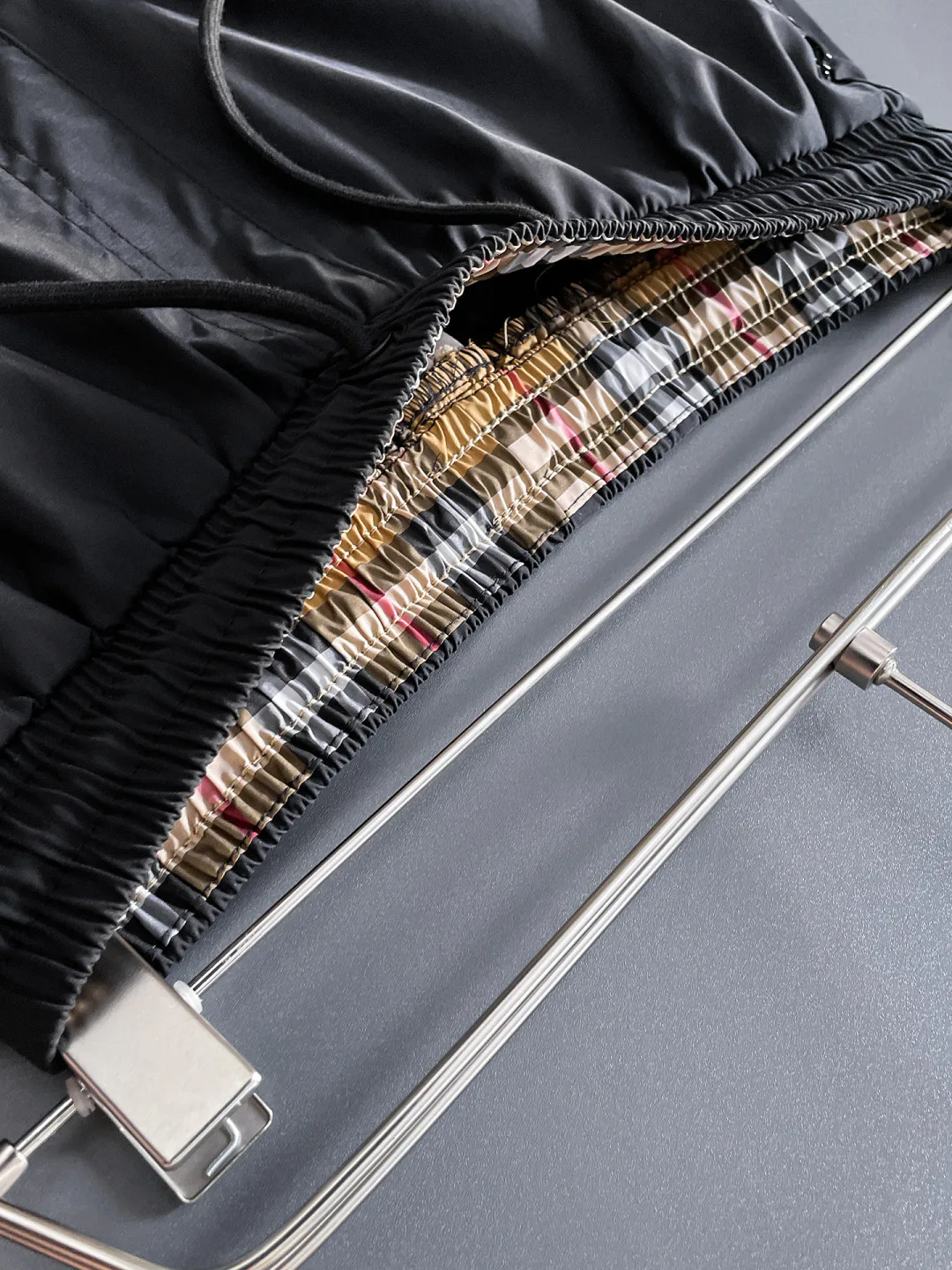 Шорты Мужские Burberry 18000497