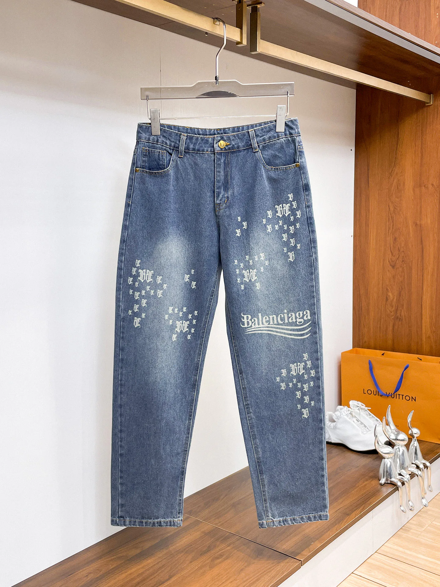 Джинсы Женские Balenciaga 5067152