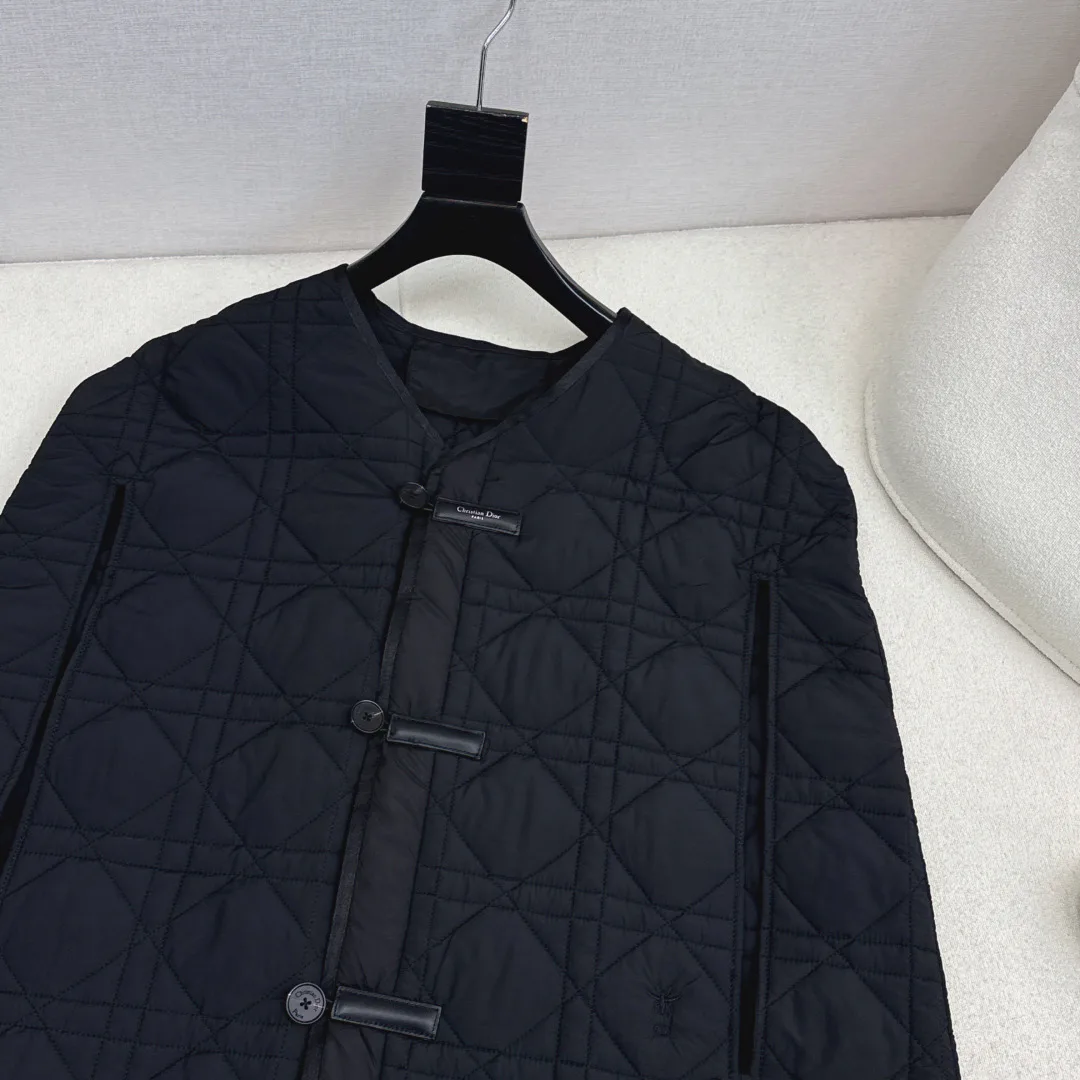 Куртки И Пуховики Женские Christian Dior 502552