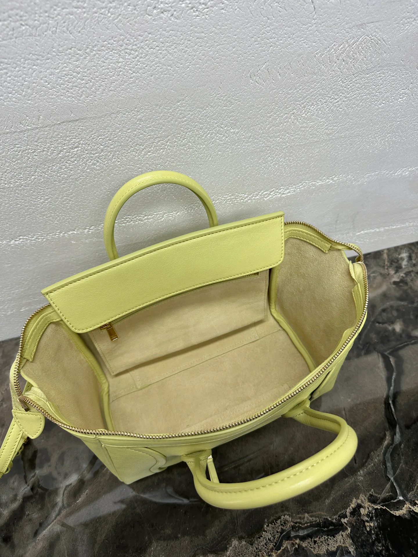 Сумки На Ремне Женские Celine 906133