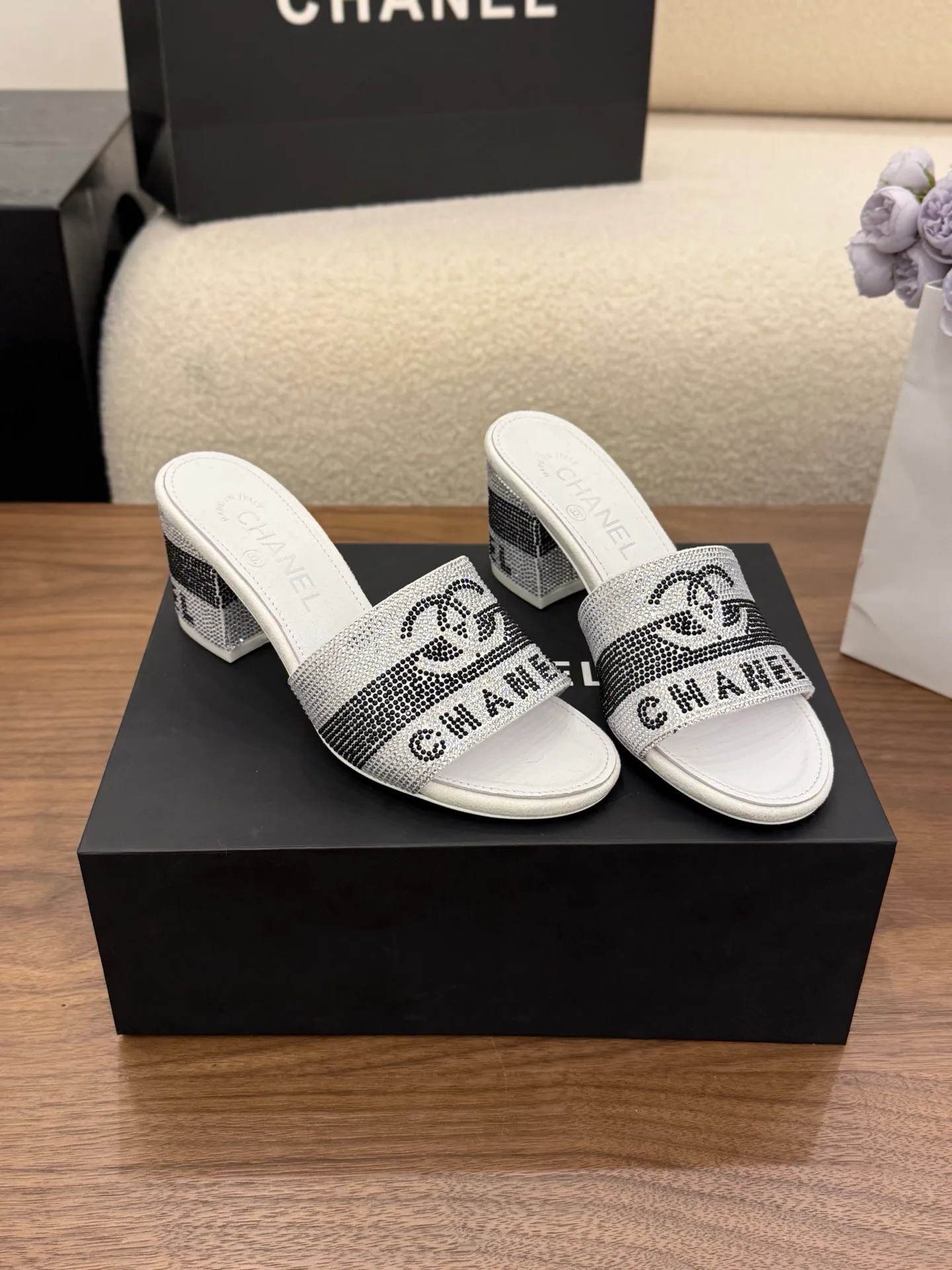 Сандалии Женские Chanel 11559176