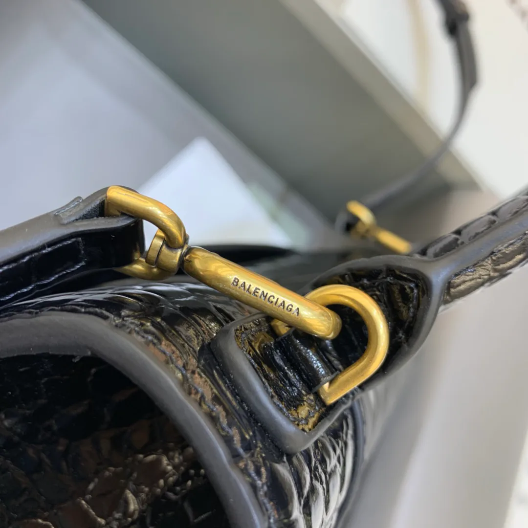 Классические Сумки Женские Balenciaga 11864262