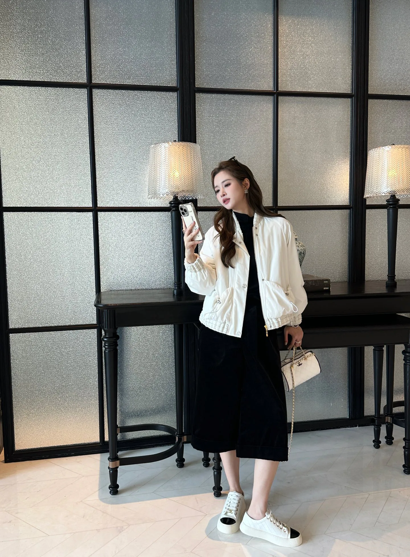 Куртки И Пуховики Женские Chanel 1336872