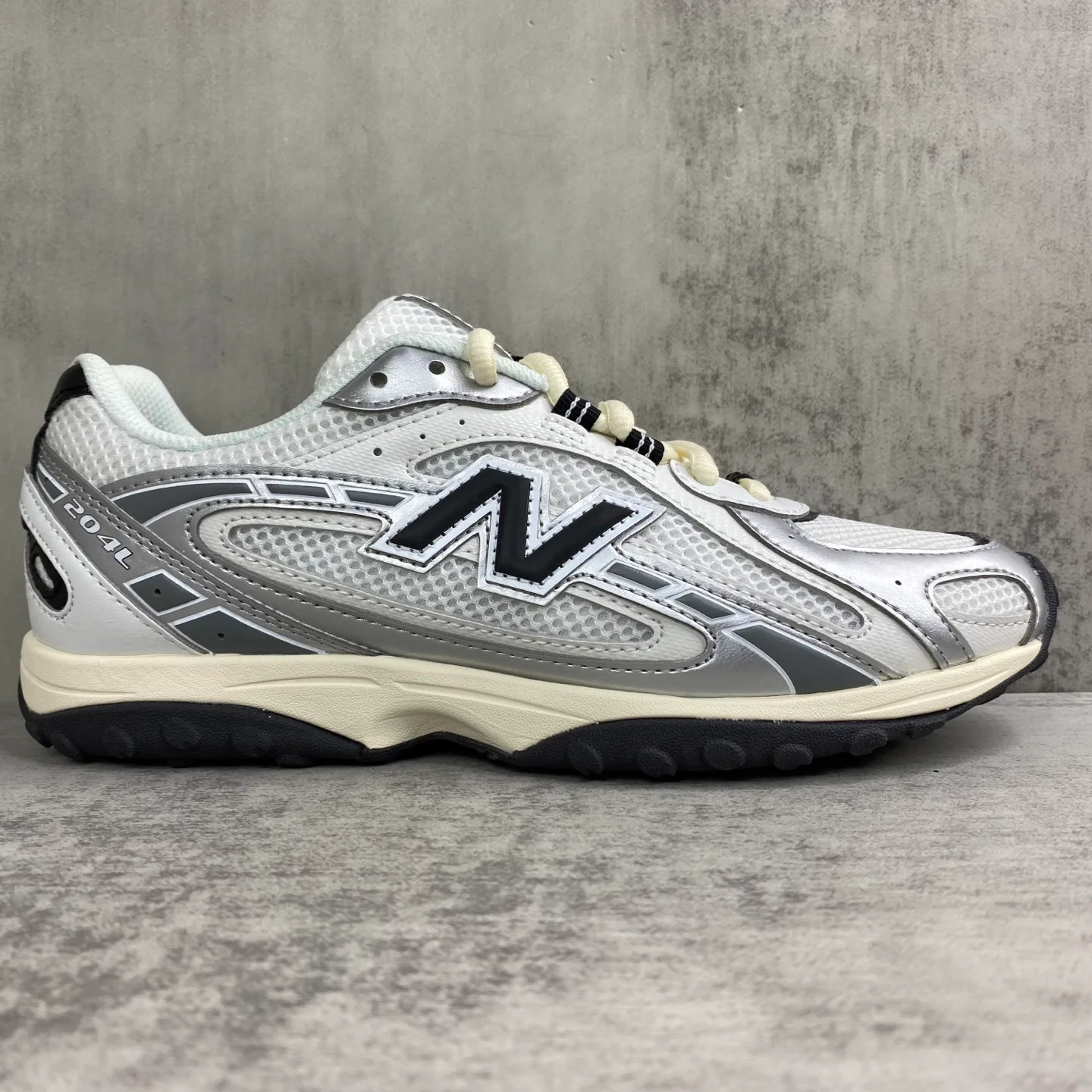 Кроссовки Женские New Balance 17963597