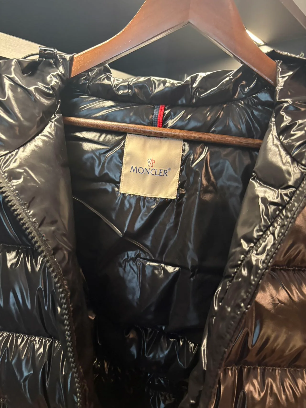 Куртки И Пуховики Женские Moncler 18111043