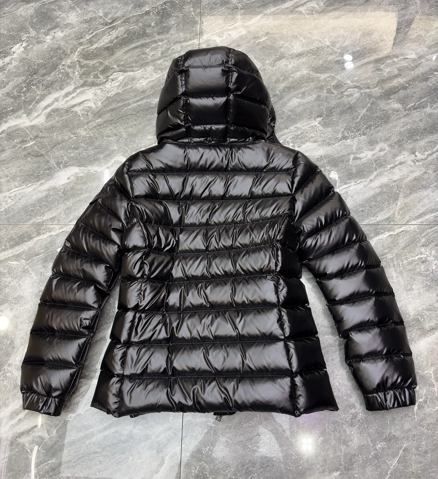 Куртки И Пуховики Женские Moncler 17568658