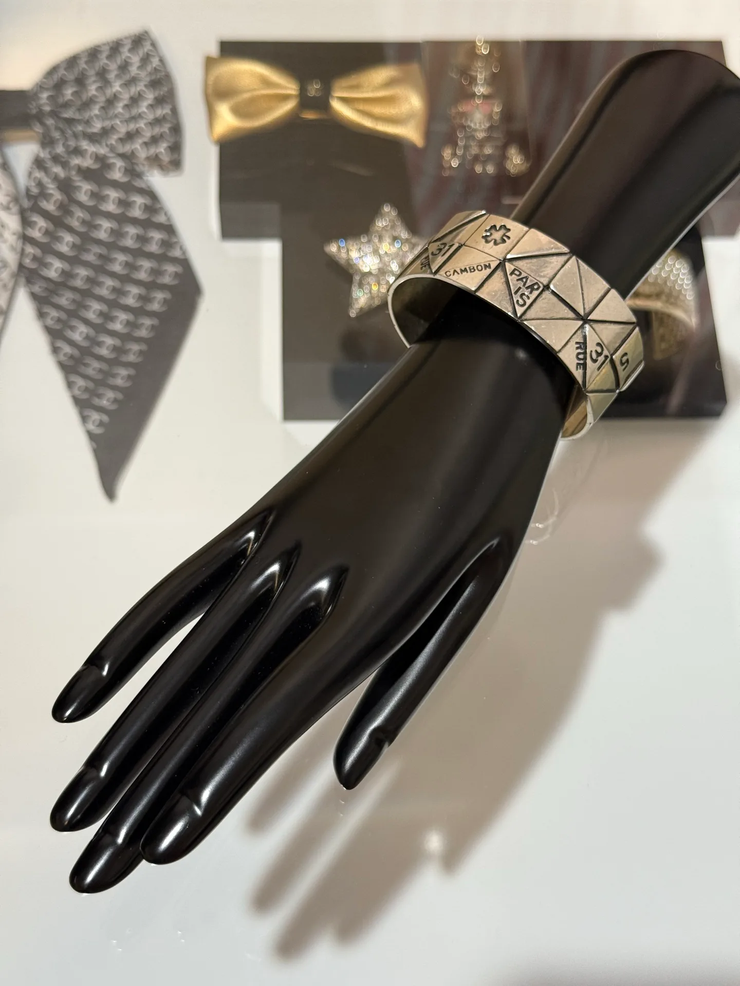 Бижутерия Chanel 362895