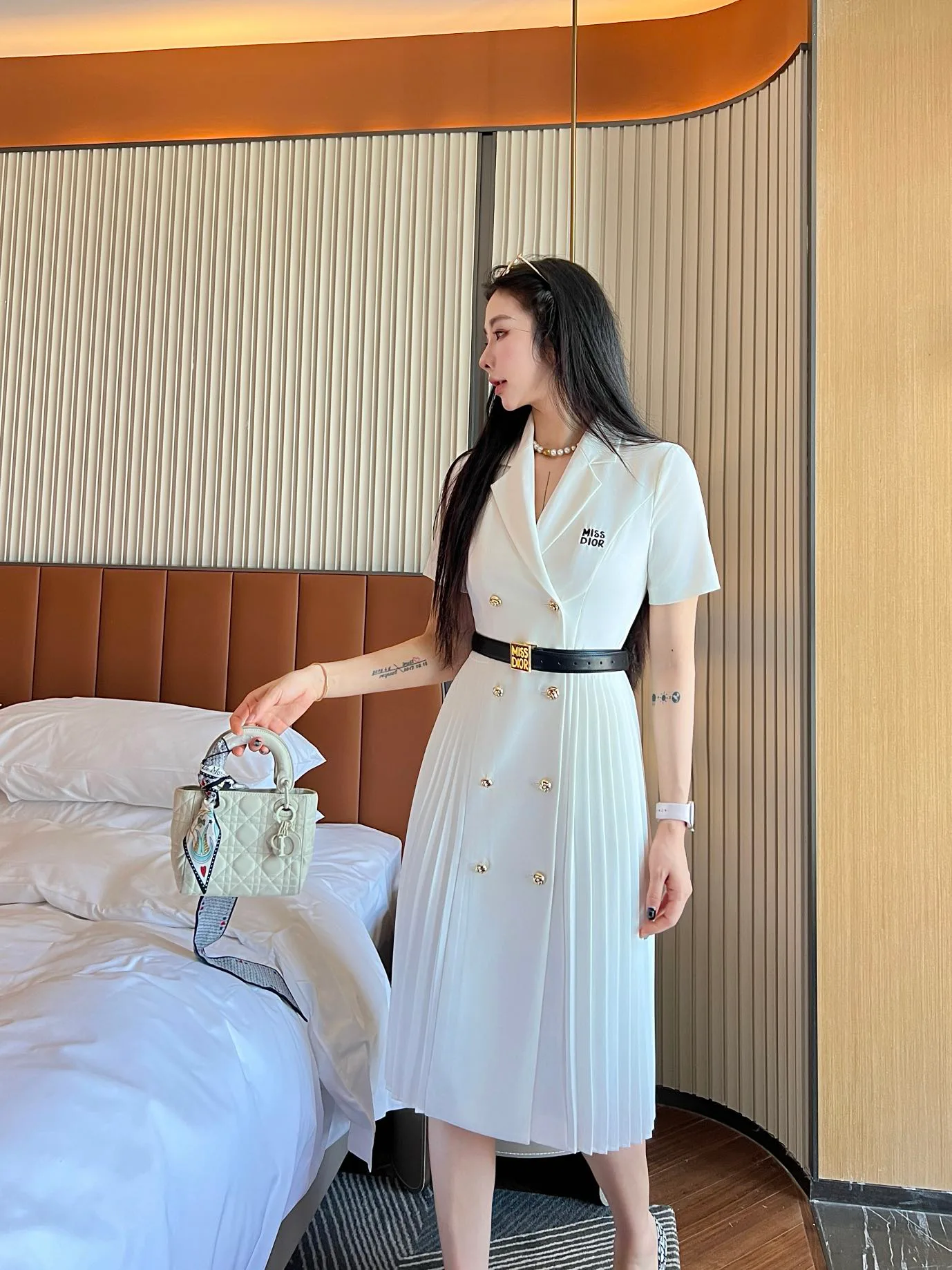 Платья Женские Christian Dior 33235