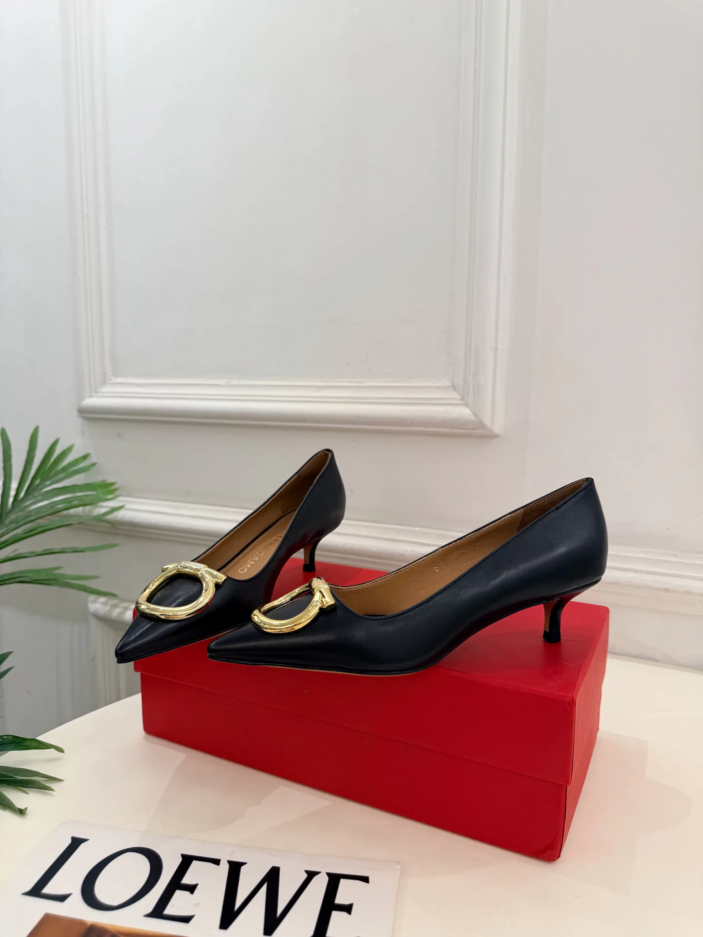 Туфли Женские Salvatore Ferragamo 18034110