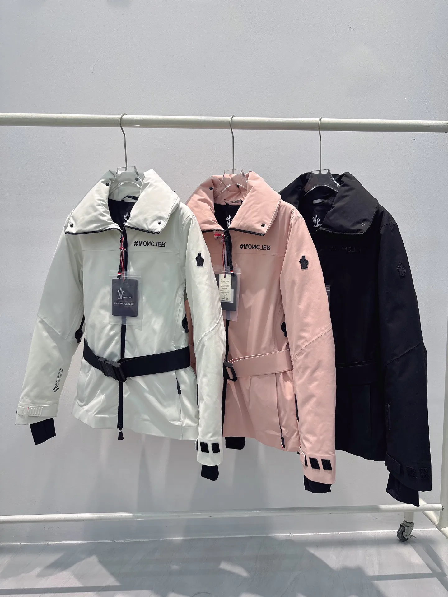 Куртки И Пуховики Женские Moncler 1859149