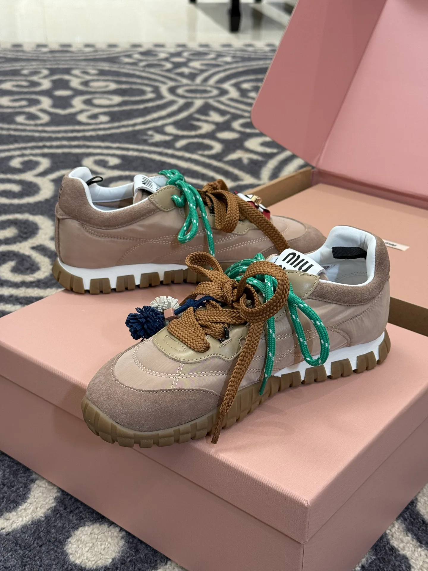 Кроссовки Женские Miu Miu 60625