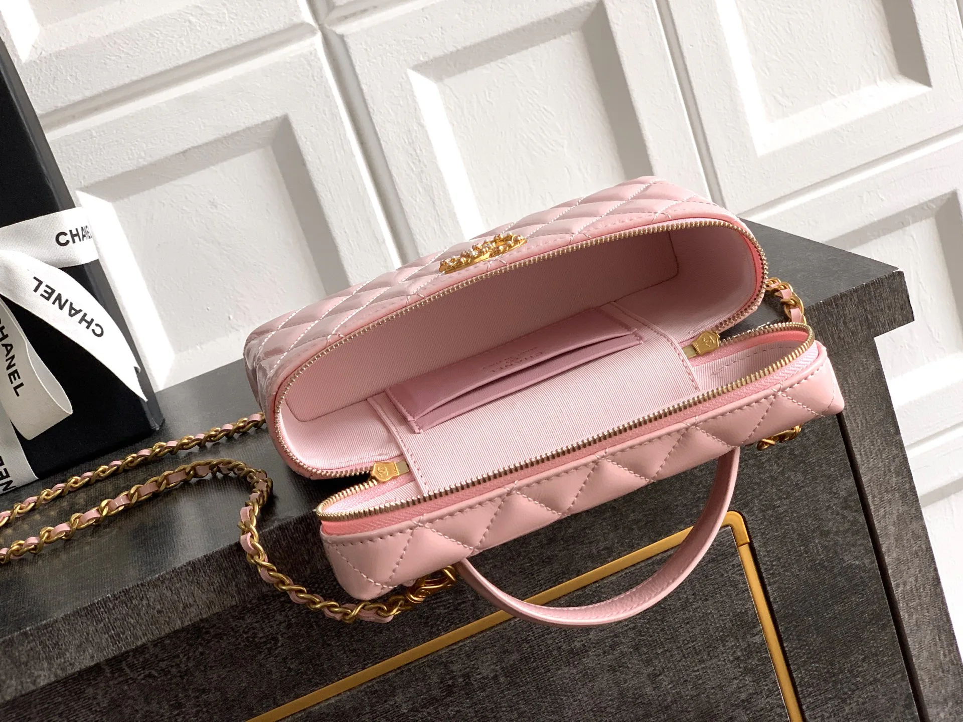 Классические Сумки Женские Chanel 12779047