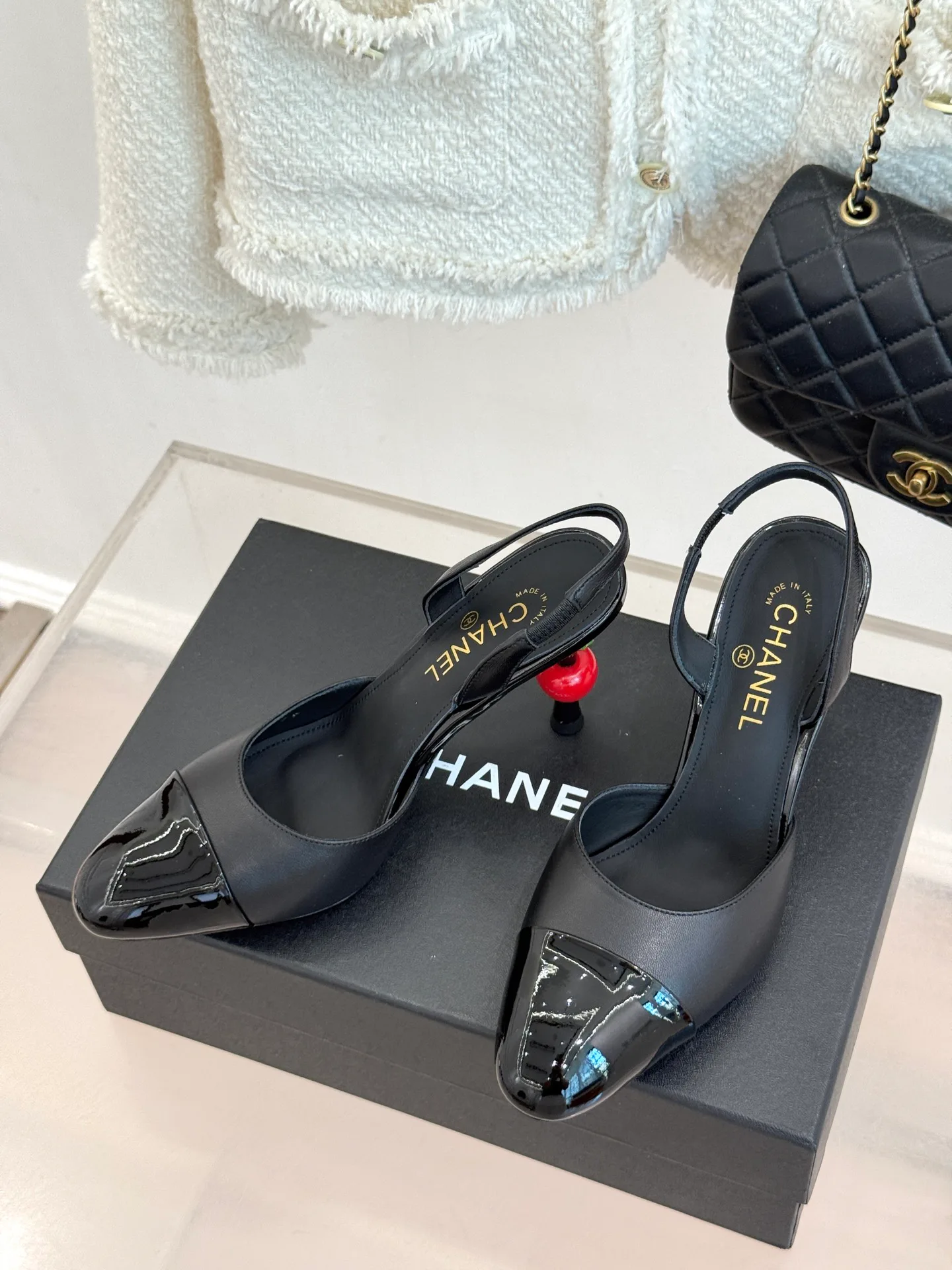 Босоножки Женские Chanel 17425308