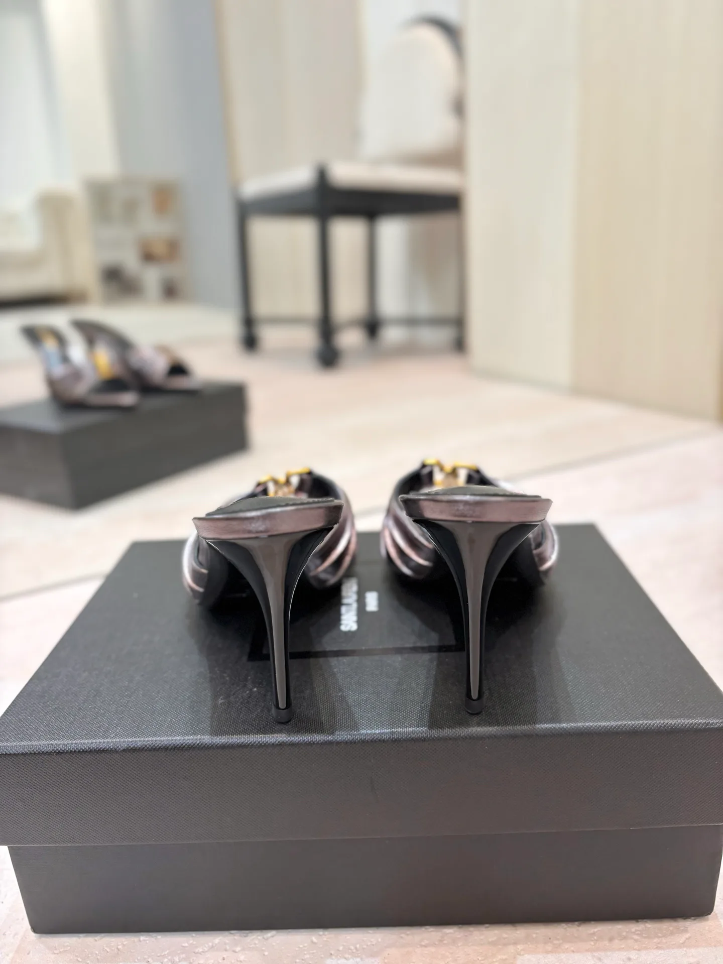 Мюли И Сабо Женские Saint Laurent 17476056