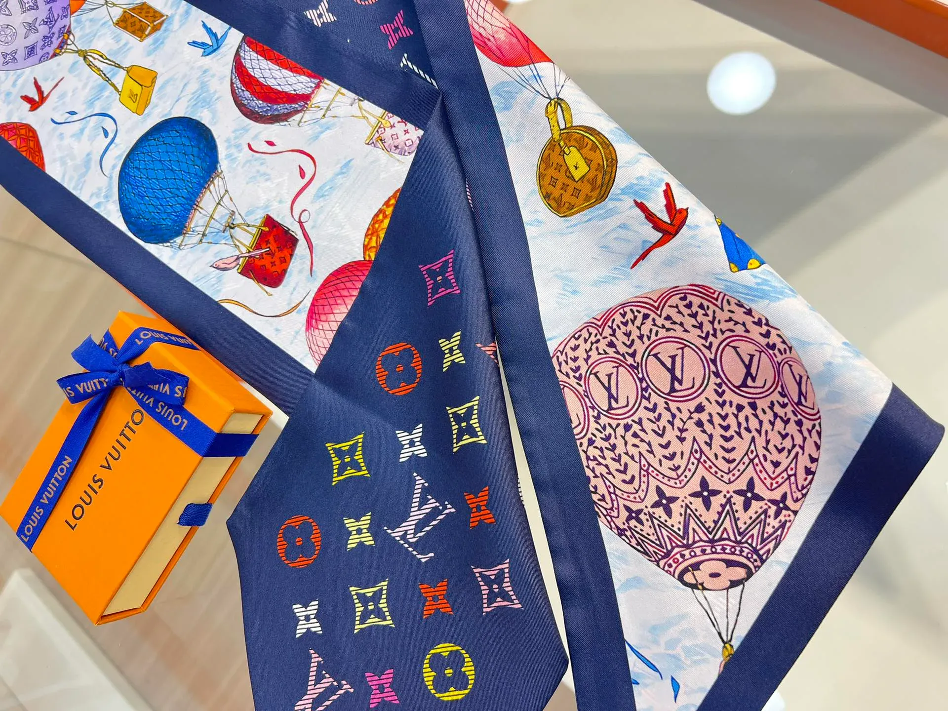 Шарфы Louis Vuitton 16254