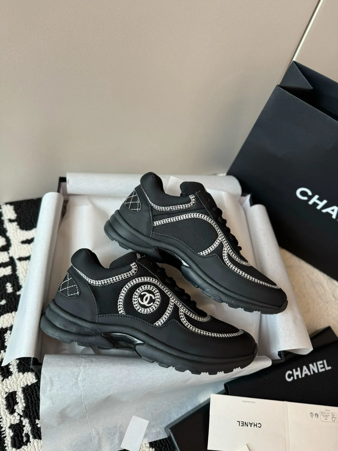 Кроссовки Женские Chanel 17579