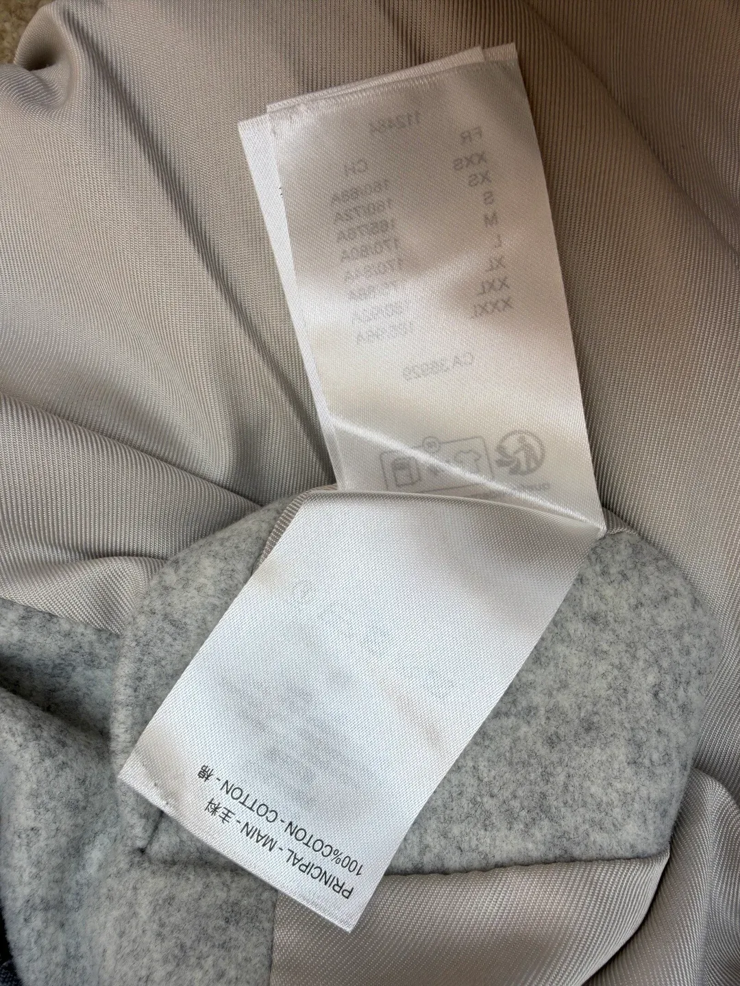 Куртки И Пуховики Мужские Louis Vuitton 6839542