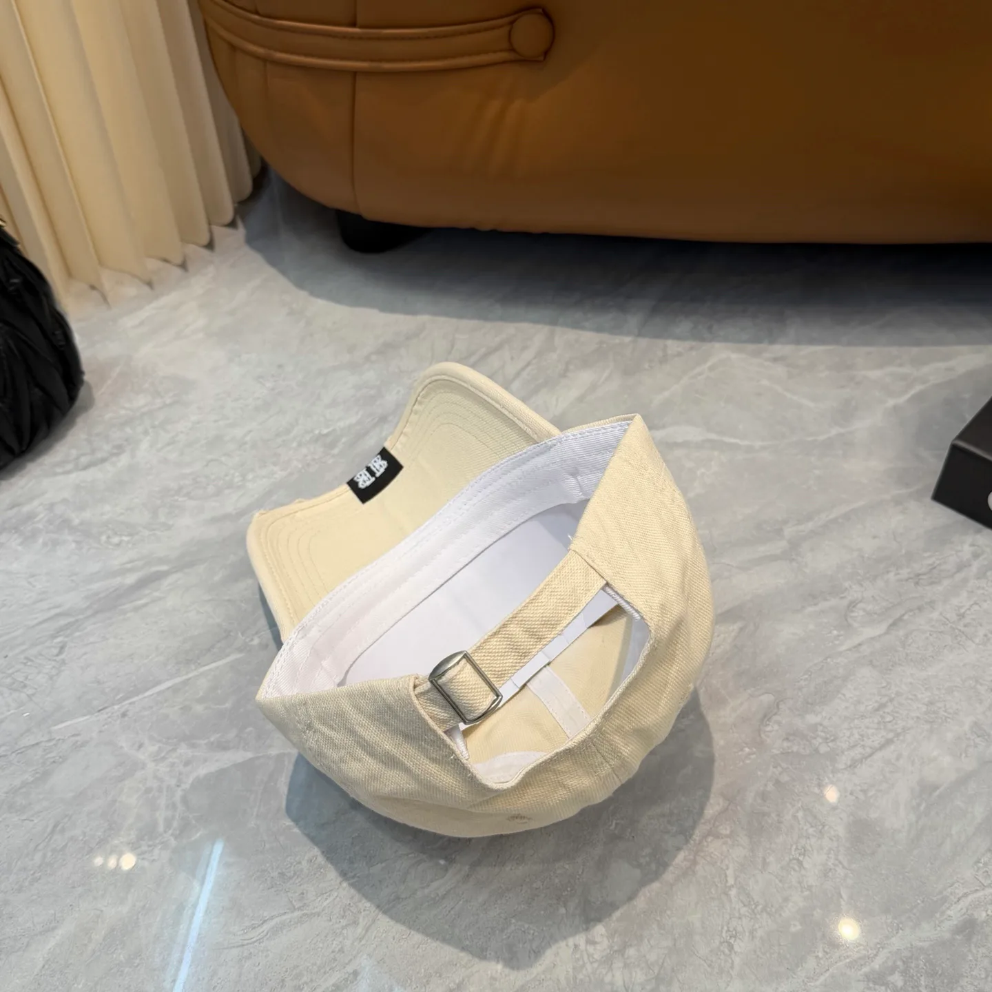 Головные Уборы Balenciaga 16853088