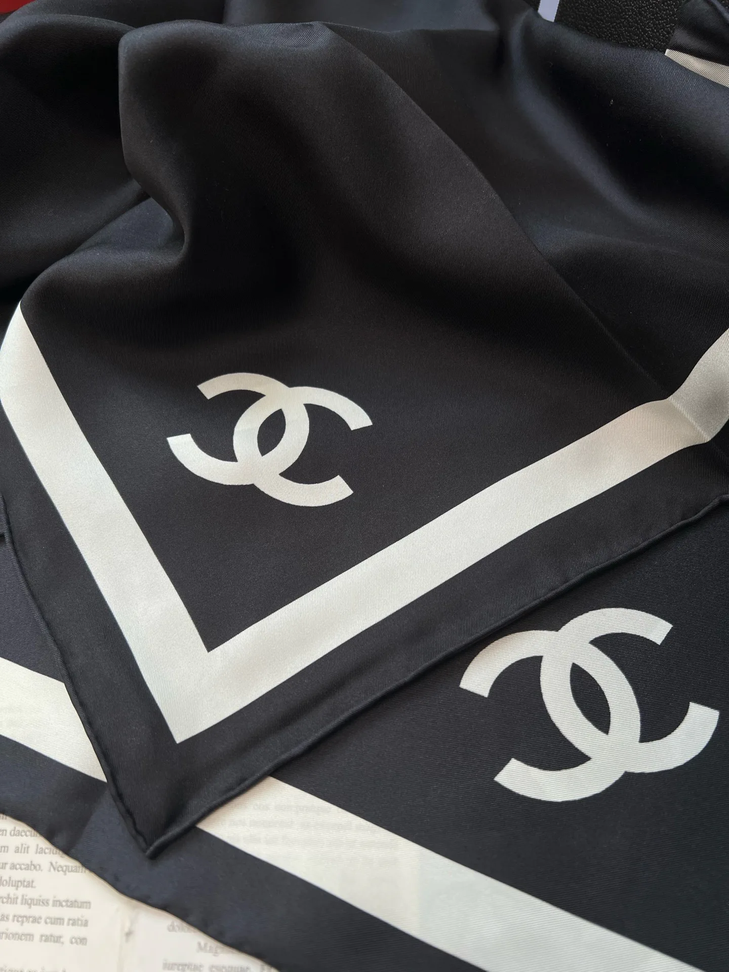 Платки Chanel 12683857