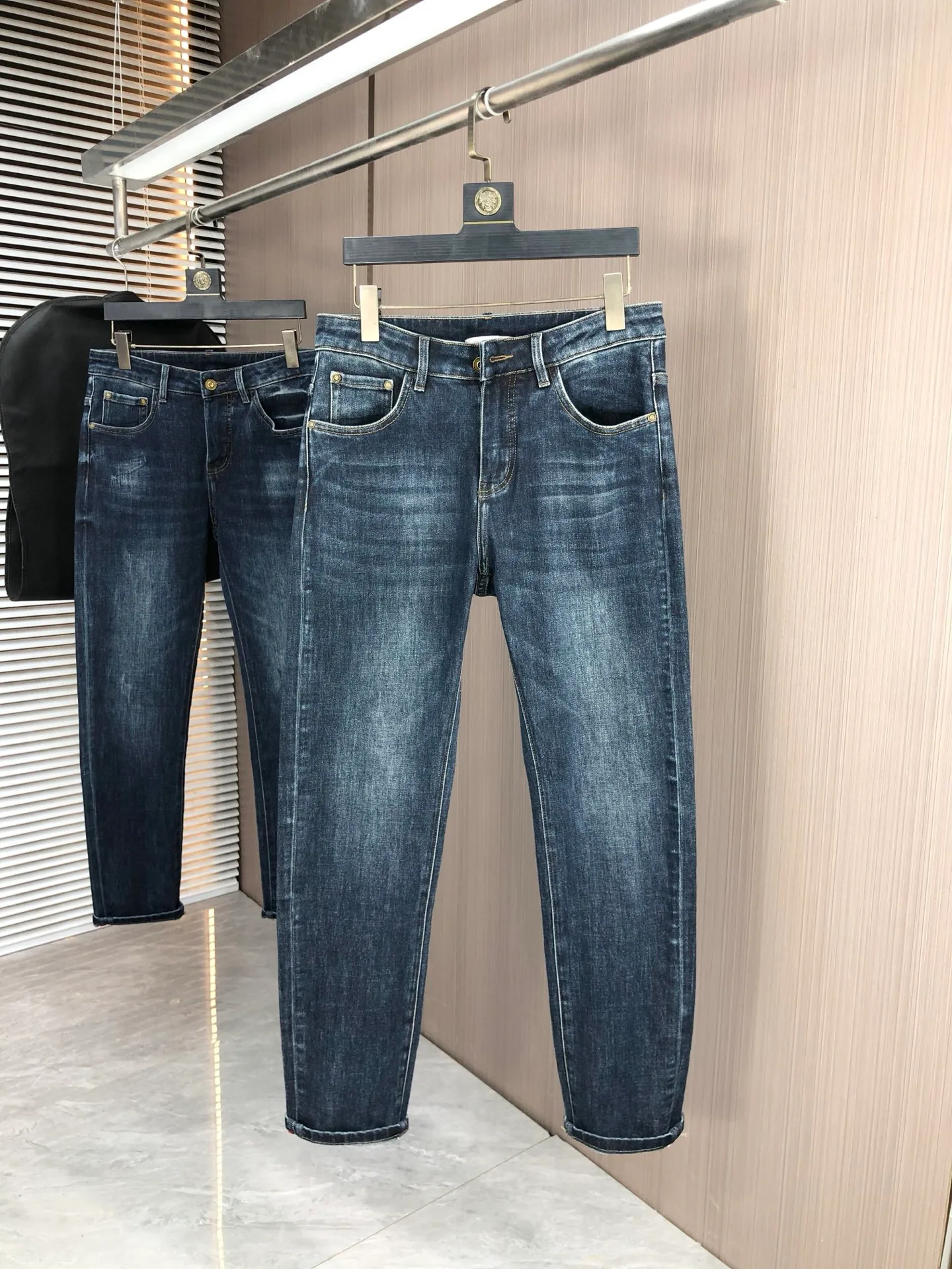 Джинсы Мужские Moncler 6046269