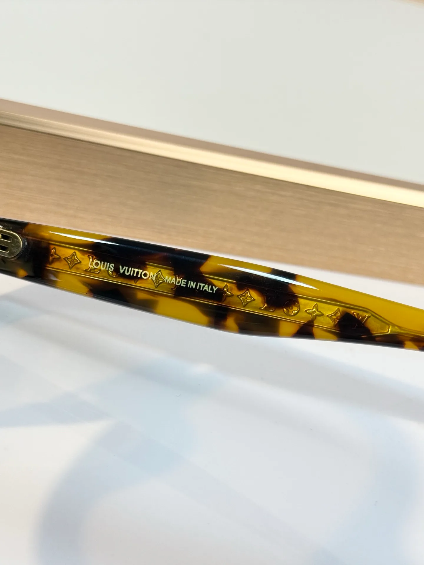 Очки Louis Vuitton 18201387