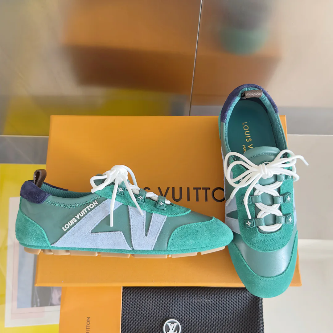 Кроссовки Женские Louis Vuitton 3098171