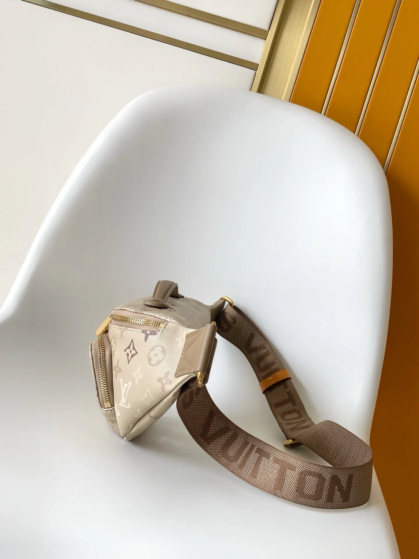 Поясные Сумки Мужские Louis Vuitton 15214846