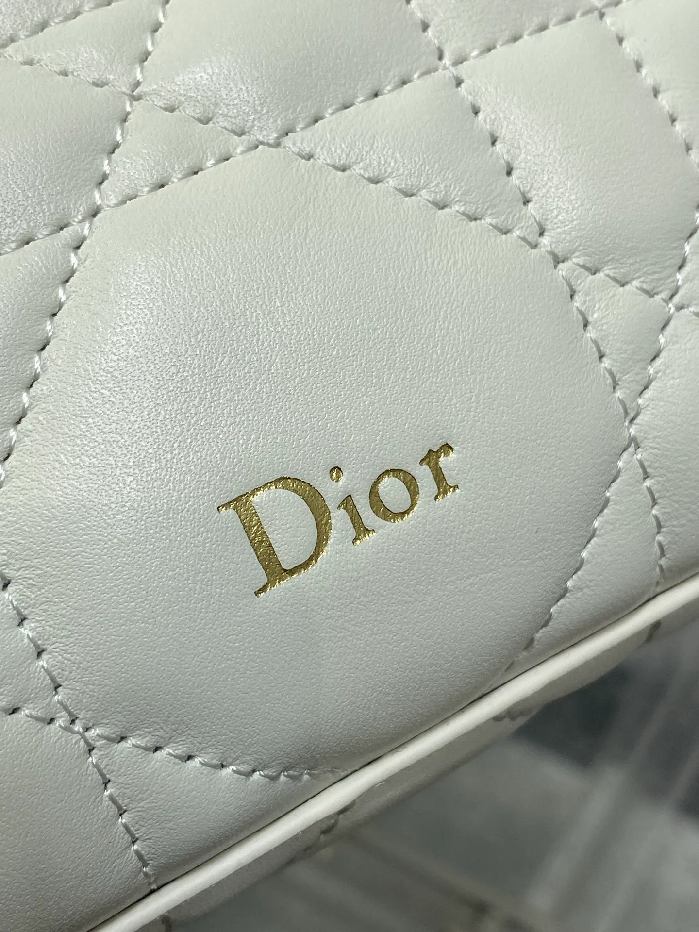 Классические Сумки Женские Christian Dior 17629527