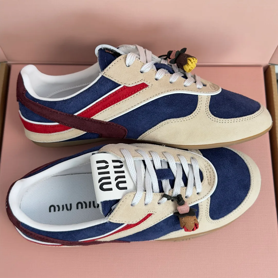 Кроссовки Женские Miu Miu 18092988