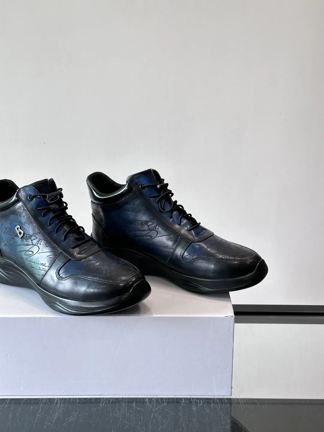 Кроссовки Мужские Berluti 758580