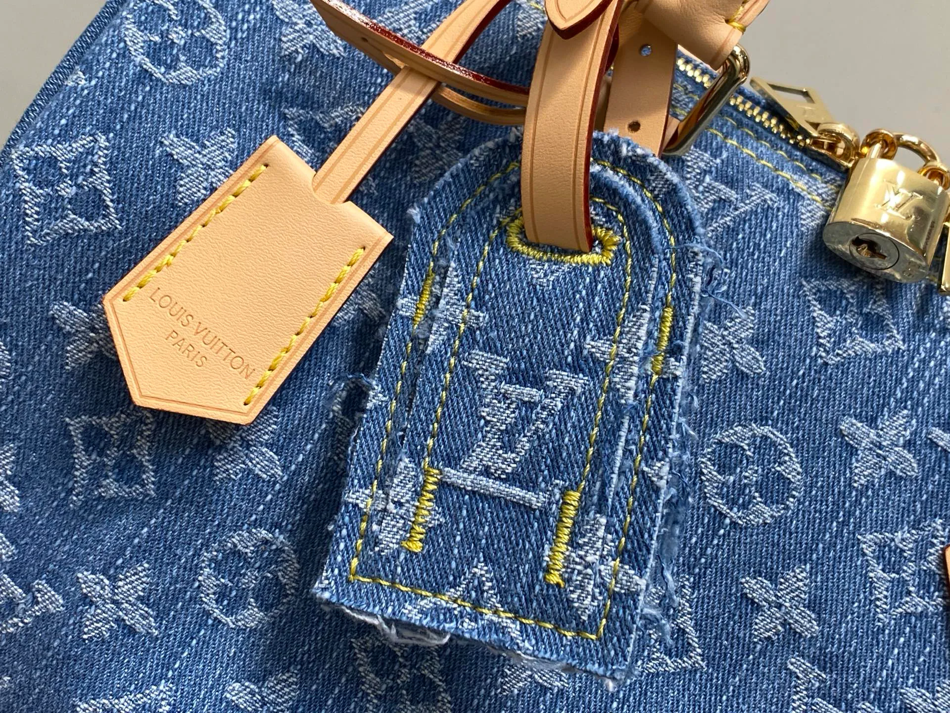 Классические Сумки Женские Louis Vuitton 11669155