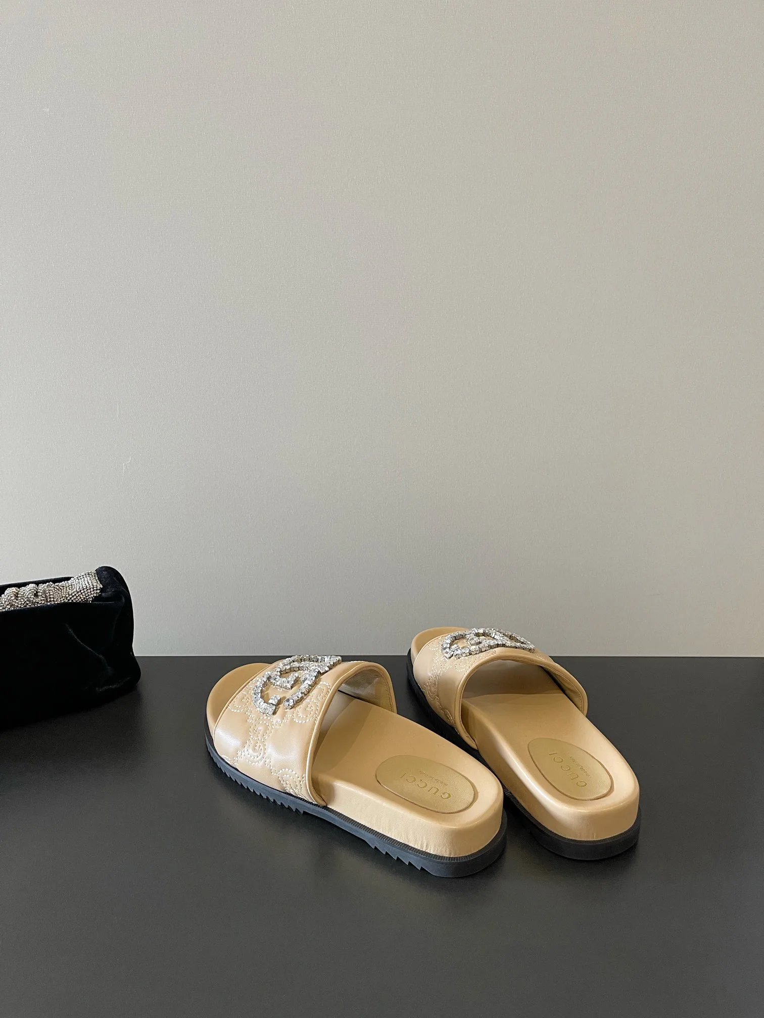 Шлепанцы Женские Gucci 30081