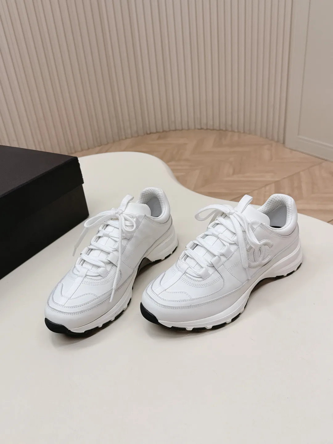 Кроссовки Женские Chanel 11594911