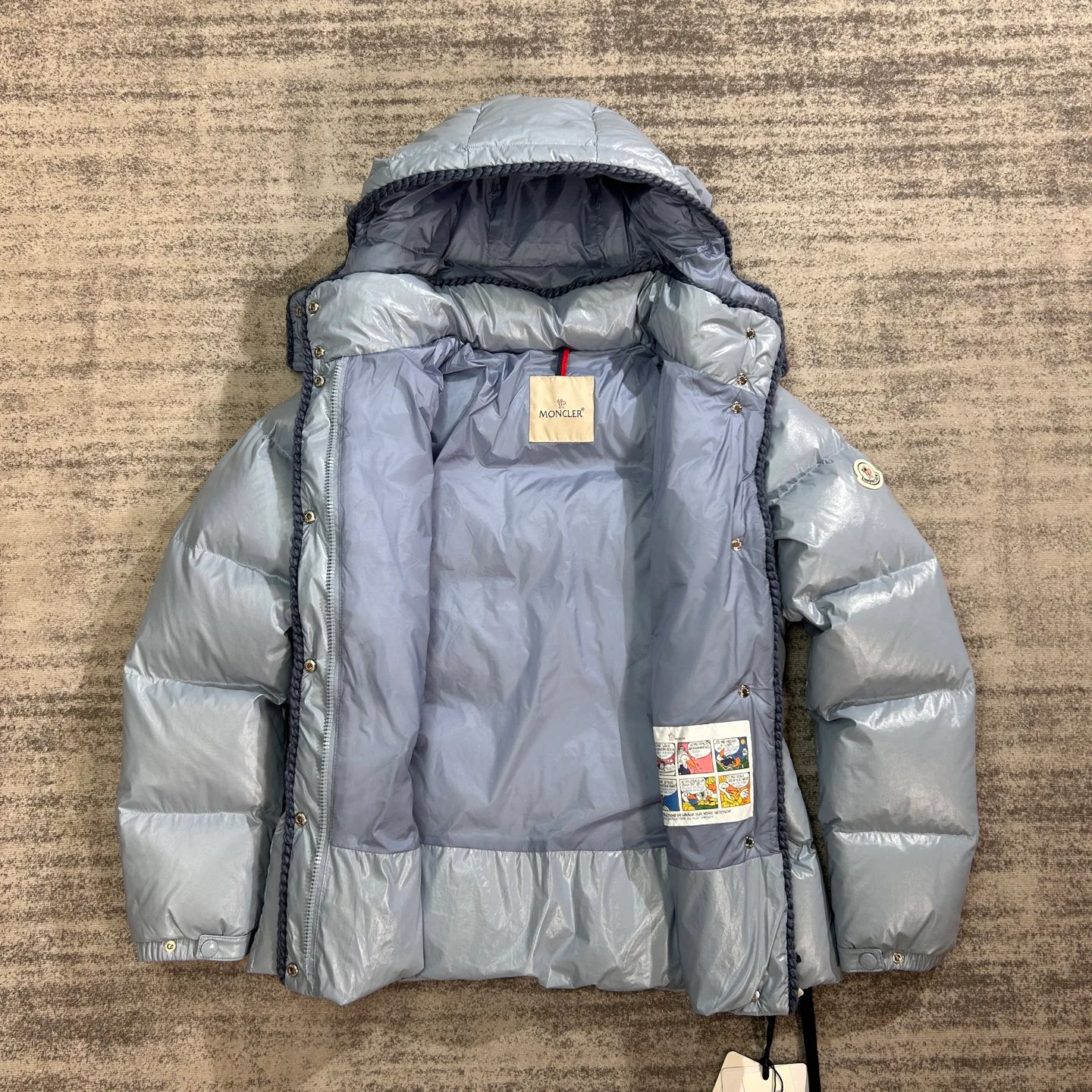 Куртки И Пуховики Женские Moncler 18134540