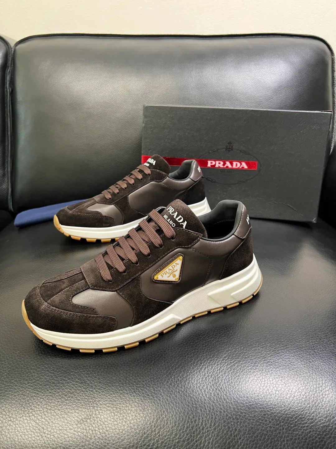 Кроссовки Женские Prada 471668