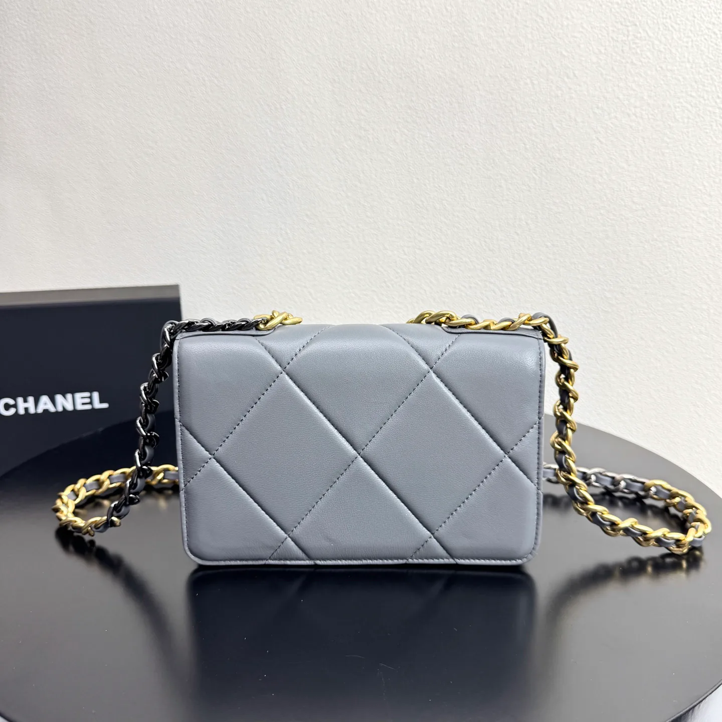 Классические Сумки Женские Chanel 11919675