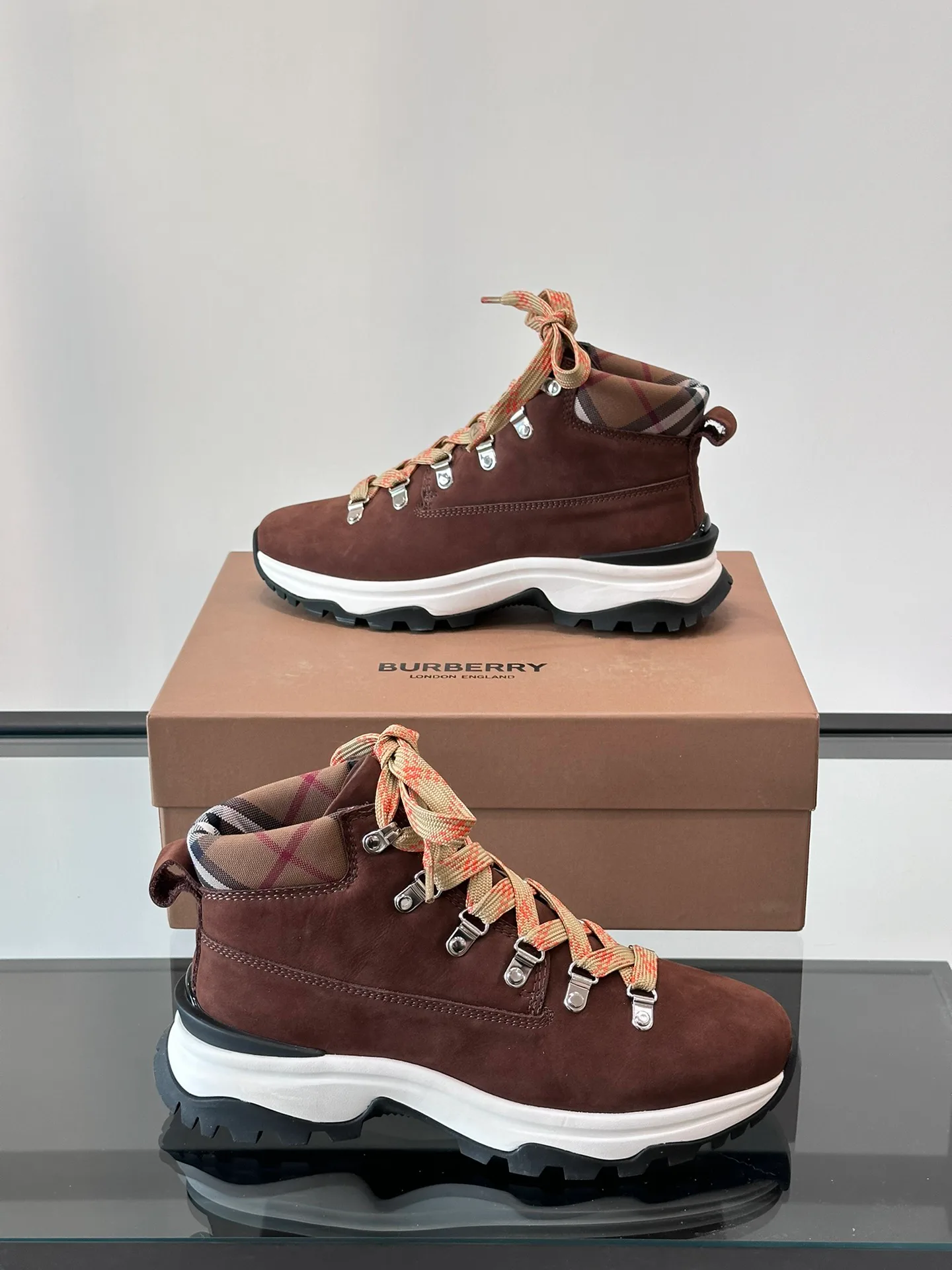 Кроссовки Мужские Burberry 848753