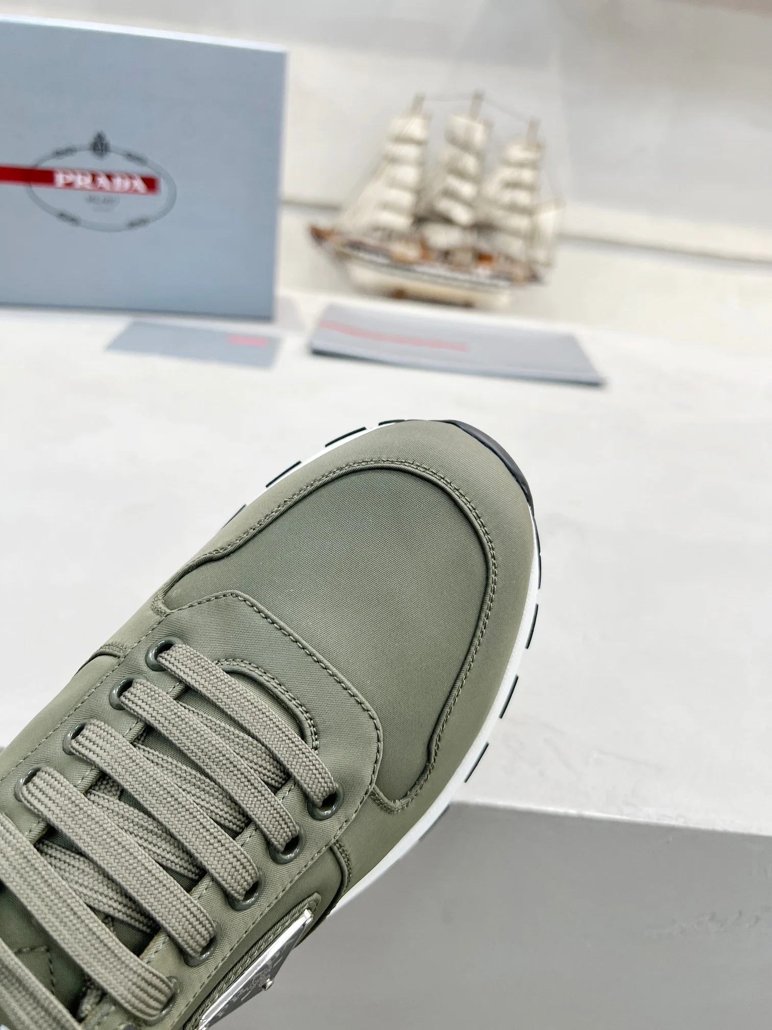 Ботинки Мужские Prada 11670881