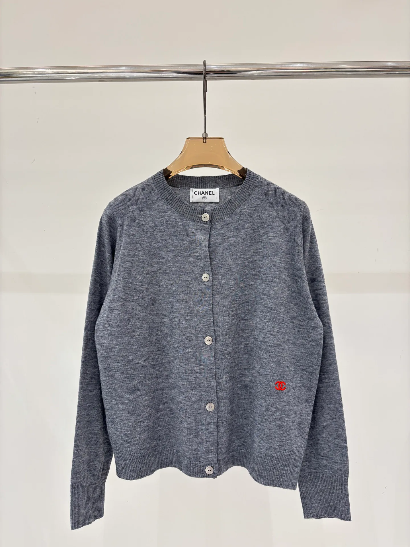 Джемперы И Свитеры Женские Chanel 11888825