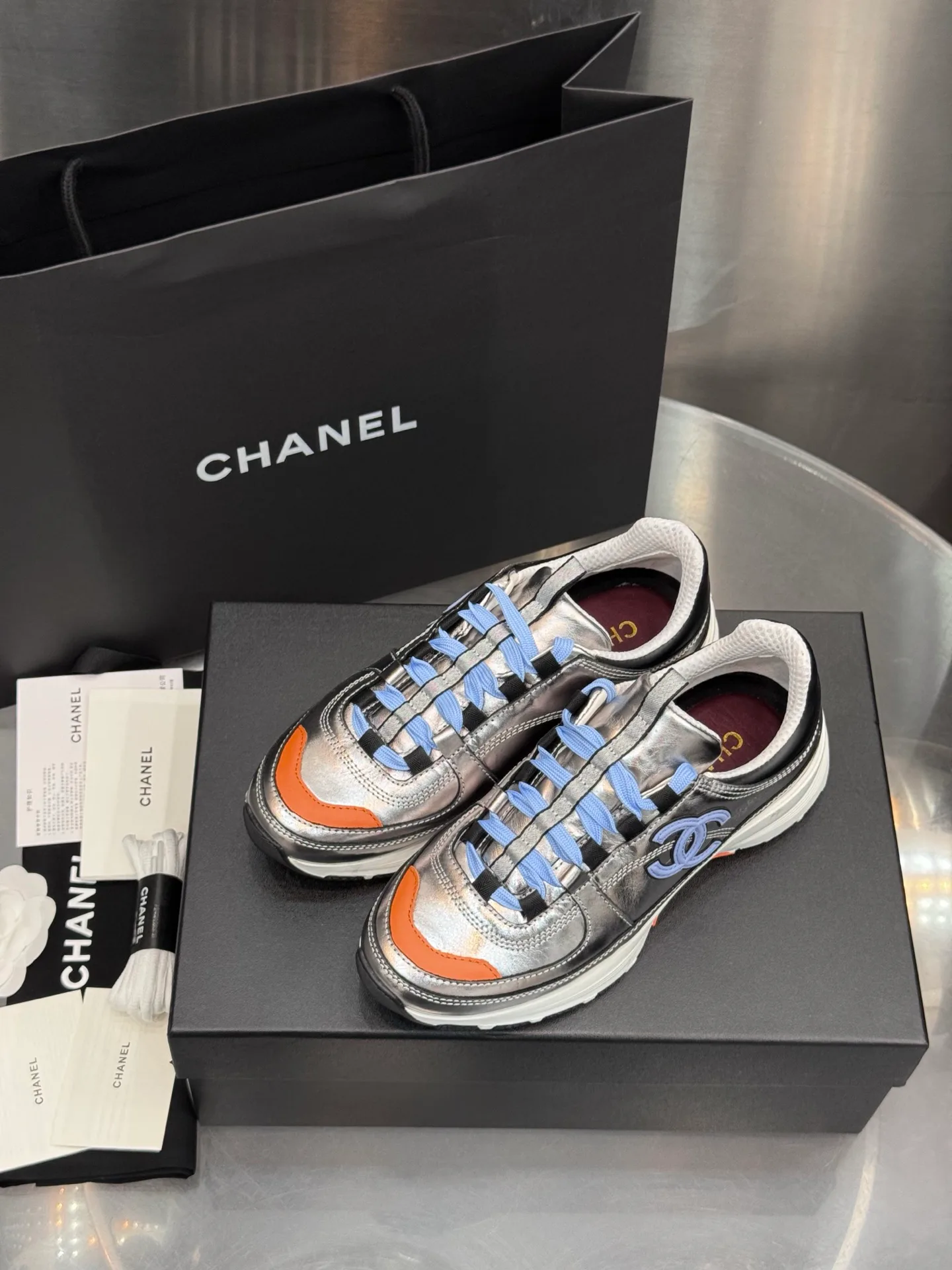 Кроссовки Женские Chanel 19148484
