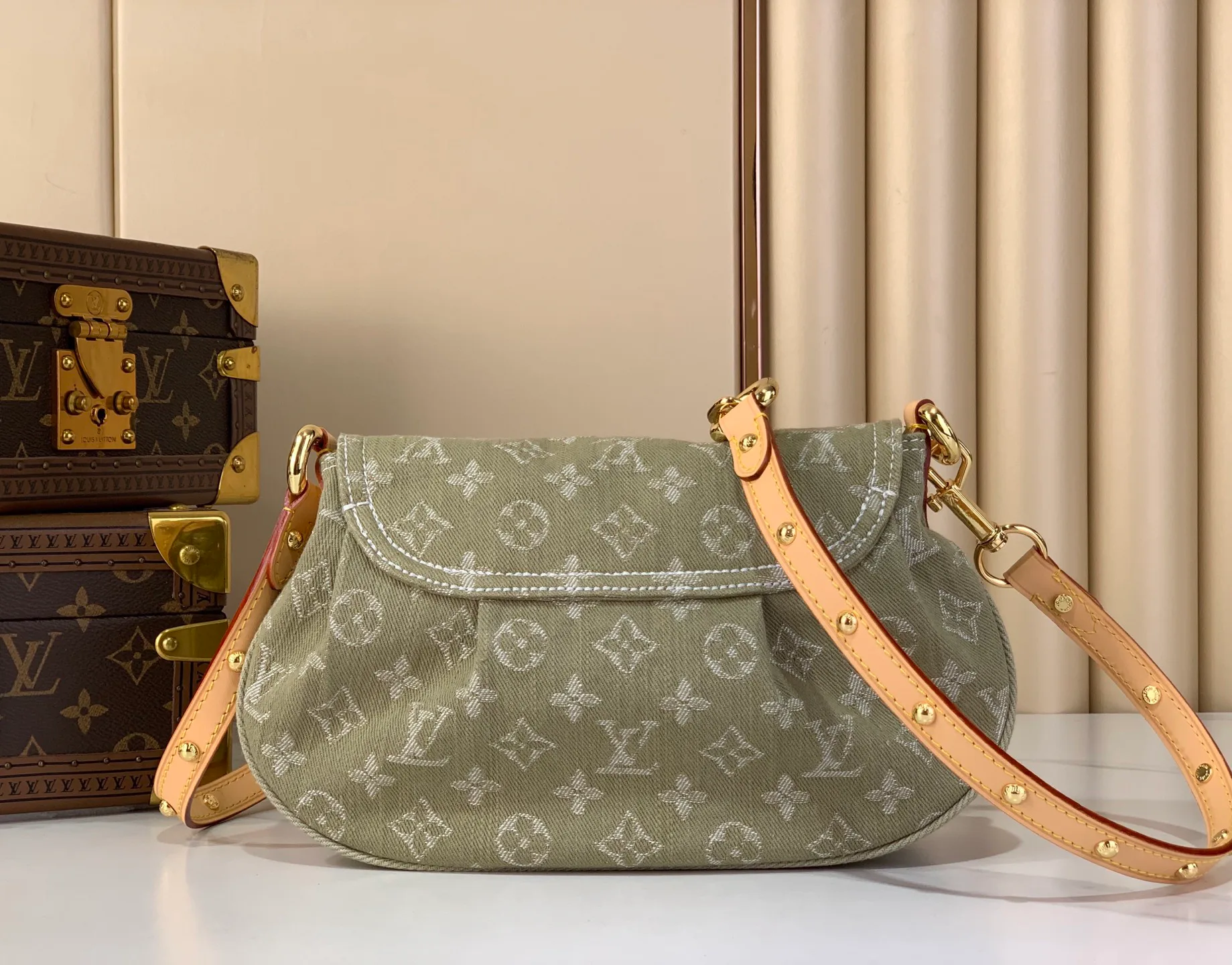 Сумки На Ремне Женские Louis Vuitton 11670300