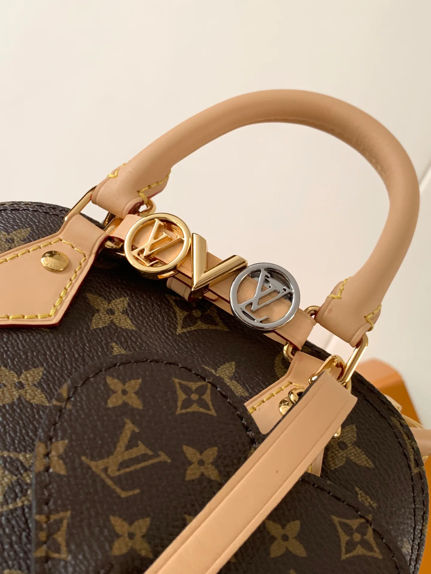 Классические Сумки Женские Louis Vuitton 1880489