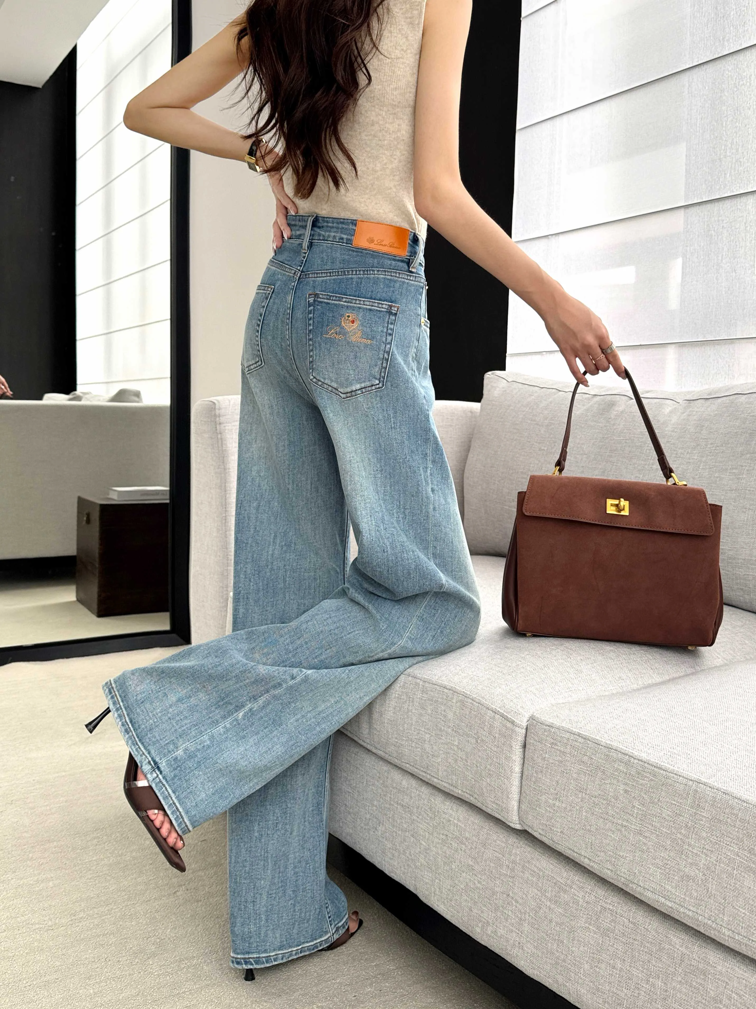Джинсы Женские Loro Piana 11676657