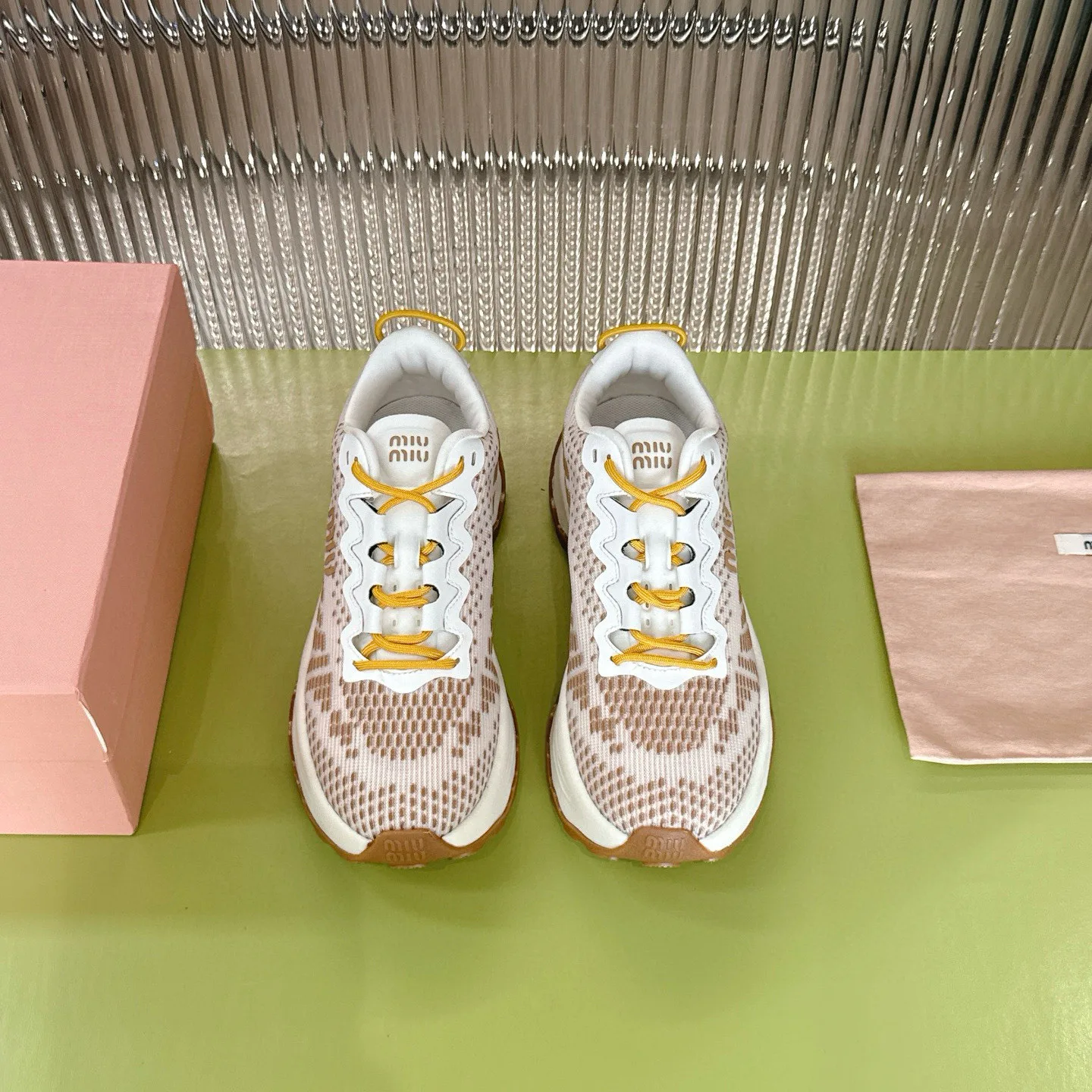 Кроссовки Женские Miu Miu 109605