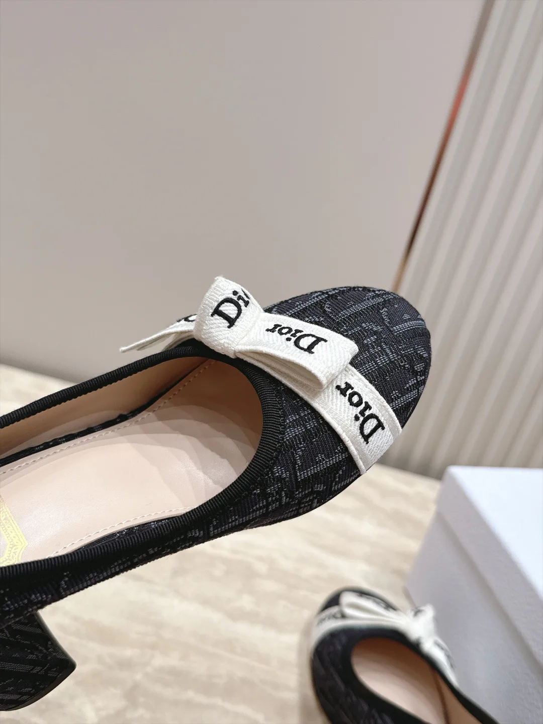 Туфли Женские Christian Dior 17946480