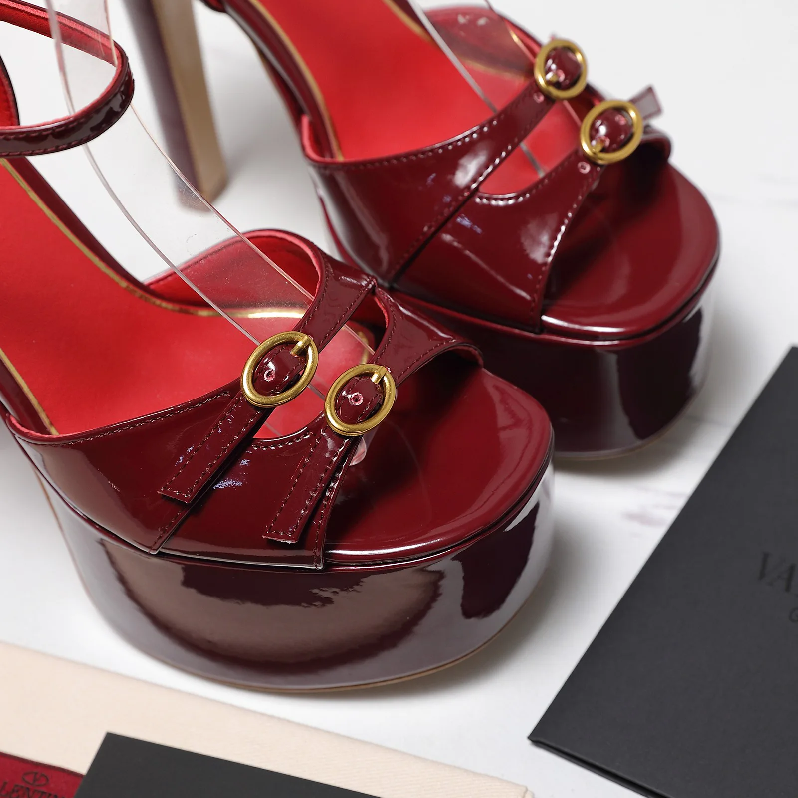 Босоножки Женские Valentino 13542423