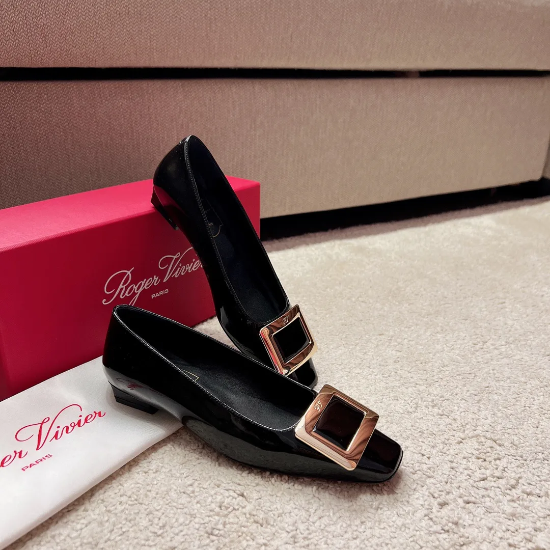 Туфли Женские Roger Vivier 17550712