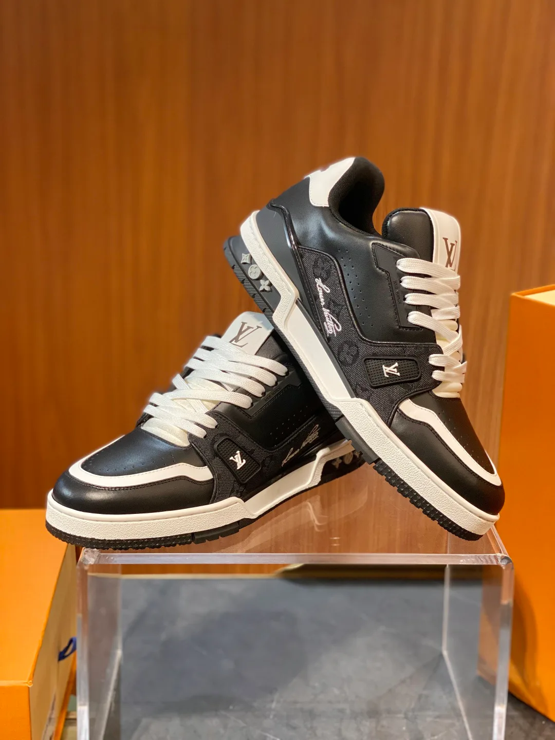 Кроссовки Мужские Louis Vuitton 848734